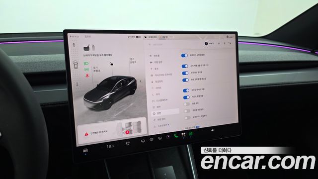 Tesla Model Y Premium Long Range AWD 2026 — фото 18