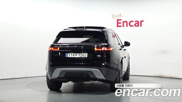 Land Rover Range Rover Velar 2.0 D240 R-Dynamic SE 2019 — фото 4