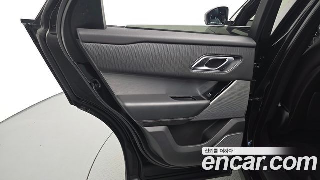 Land Rover Range Rover Velar 2.0 D240 R-Dynamic SE 2019 — фото 25