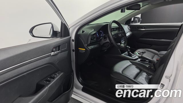Hyundai Avante (AD) 1.6 Smart Choice 2020 — фото 10