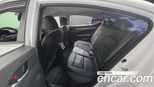 Hyundai Avante (AD) 1.6 Smart Choice 2020 — фото 18