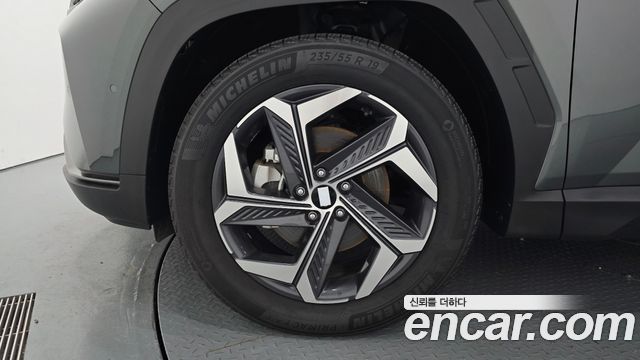 Hyundai Tucson Hybrid (NX4) Inspiration 2WD 2023 — фото 5