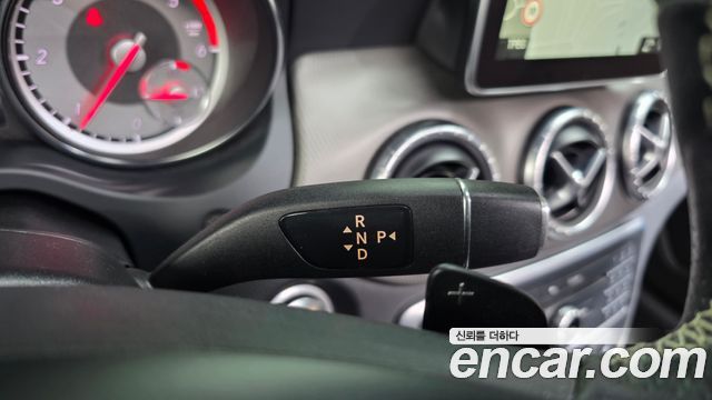 Mercedes-Benz CLA-Class (C117) CLA200 d 2016 — фото 9
