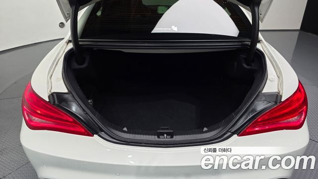 Mercedes-Benz CLA-Class (C117) CLA200 d 2016 — фото 20