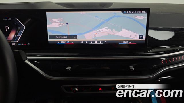 BMW X6 (G06) xDrive40i M Sport 2024 — фото 14