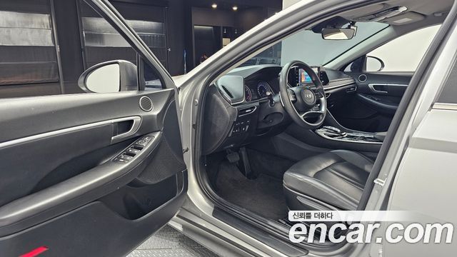 Hyundai Sonata (DN8) 2.0 LPG(rental car) Style 2022 — фото 10