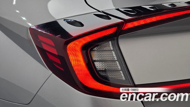 Hyundai Sonata (DN8) 2.0 LPG(rental car) Style 2022 — фото 23