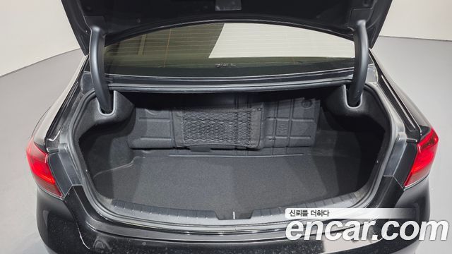 Kia K7 Premier 3.0 LPI Prestige(Rented) 2020 — фото 20