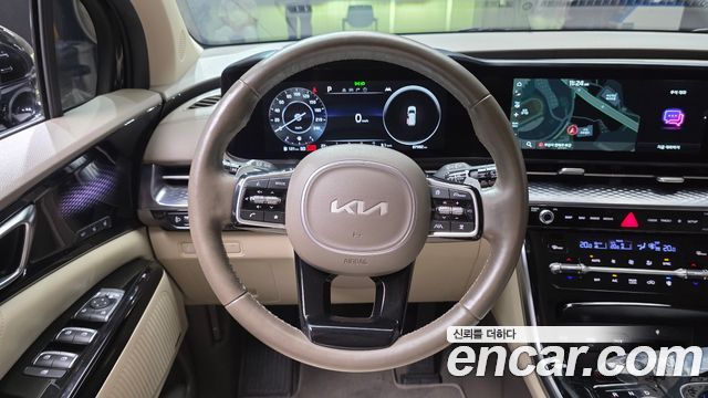 Kia Carnival (IV) Gasoline 4-Seater Hi-Limousine Signature 2023 — фото 13
