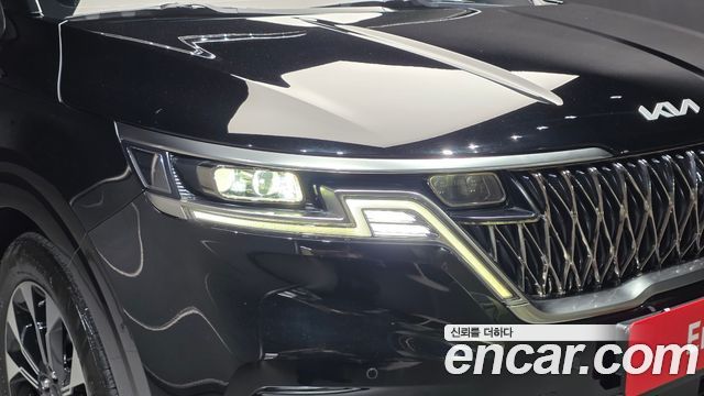 Kia Carnival (IV) Gasoline 4-Seater Hi-Limousine Signature 2023 — фото 22