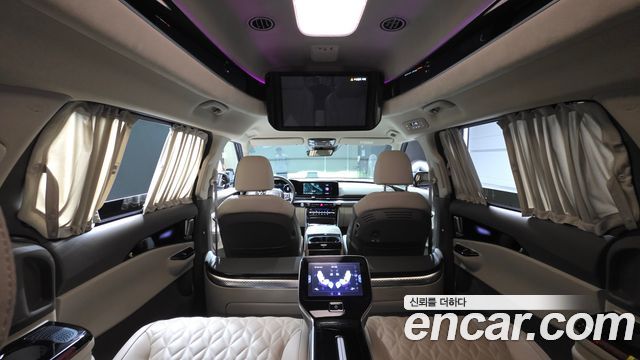 Kia Carnival (IV) Gasoline 4-Seater Hi-Limousine Signature 2023 — фото 30