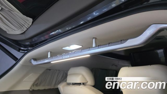 Kia Carnival (IV) Gasoline 4-Seater Hi-Limousine Signature 2023 — фото 31