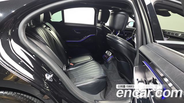 Mercedes-Benz S-Class (W223) S350 d 2022 — фото 12
