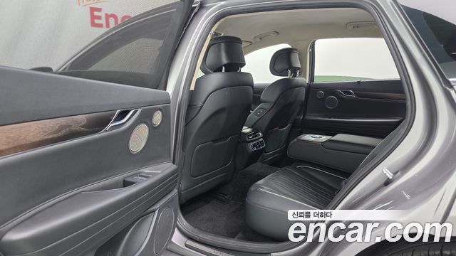 Genesis G80 (RG3) Gasoline 2.5 Turbo AWD 2021 — фото 17