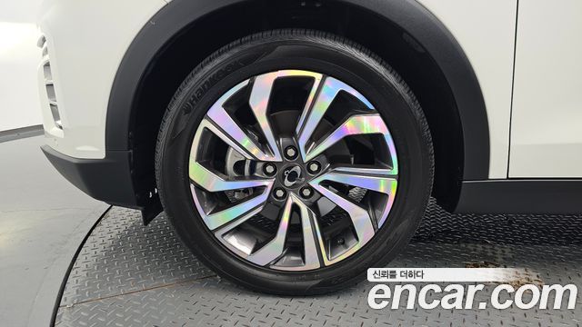 KG Mobility (SsangYong) Very New Tivoli Gasoline 1.5 2WD V7 2020 — фото 5