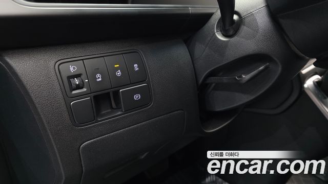 Hyundai Staria Cargo 5-Seater Modern 2022 — фото 20