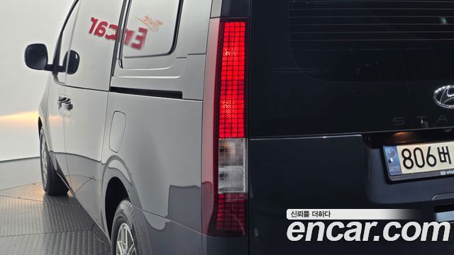 Hyundai Staria Cargo 5-Seater Modern 2022 — фото 23