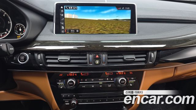 BMW X6 (F16) xDrive 30d 2018 — фото 13