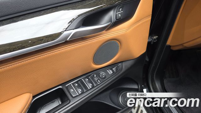 BMW X6 (F16) xDrive 30d 2018 — фото 30