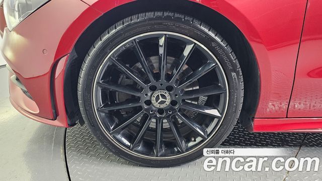 Mercedes-Benz CLA-Class (C118) CLA250 4MATIC 2023 — фото 5