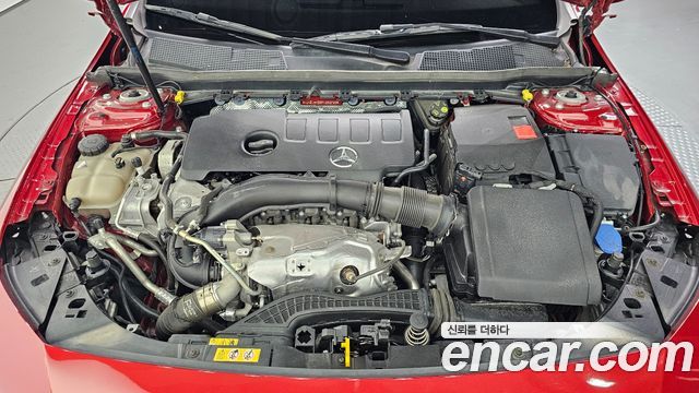 Mercedes-Benz CLA-Class (C118) CLA250 4MATIC 2023 — фото 6