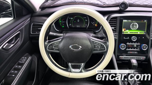 Renault Korea SM6 2.0 GDe LE 2016 — фото 13
