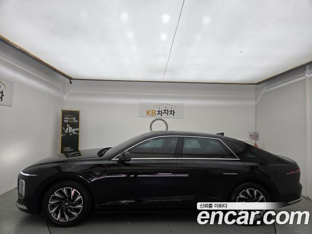 Hyundai Grandeur (GN7) 3.5 LPG 2WD (Taxi) Deluxe 2023 — фото 2