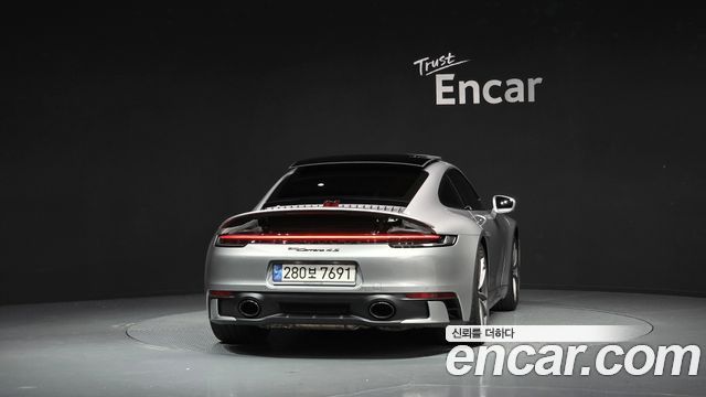 Porsche 911 (992) Carrera 4S 2020 — фото 4