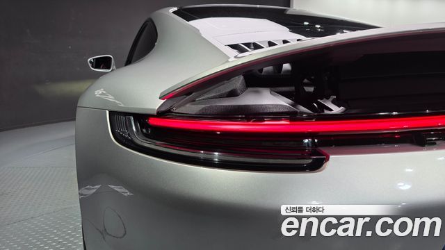 Porsche 911 (992) Carrera 4S 2020 — фото 23
