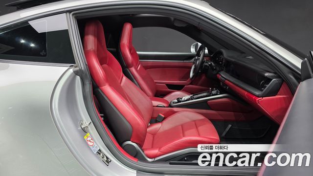 Porsche 911 (992) Carrera 4S 2020 — фото 26