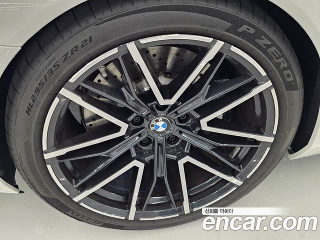 BMW M5 (G90) M5 Touring 2026 — фото 6