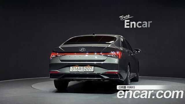 Hyundai Avante (CN7) 1.6 Inspiration 2021 — фото 4