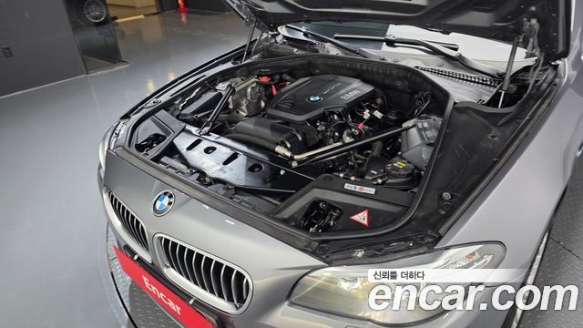 BMW 5 Series (F10) 520d xDrive 2015 — фото 6