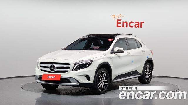 Mercedes-Benz GLA-Class (X156) GLA200d 4MATIC Activity Edition