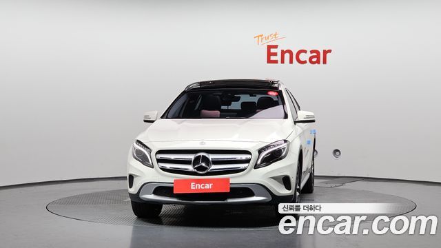 Mercedes-Benz GLA-Class (X156) GLA200d 4MATIC Activity Edition 2017 — фото 3