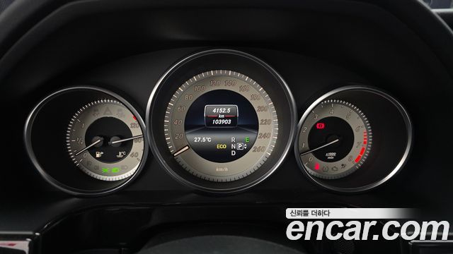 Mercedes-Benz E-Class (W212) E350 4MATIC Avantgarde 2014 — фото 8