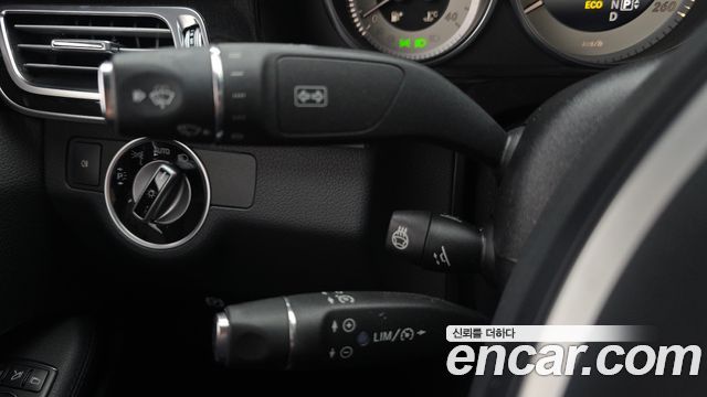 Mercedes-Benz E-Class (W212) E350 4MATIC Avantgarde 2014 — фото 18