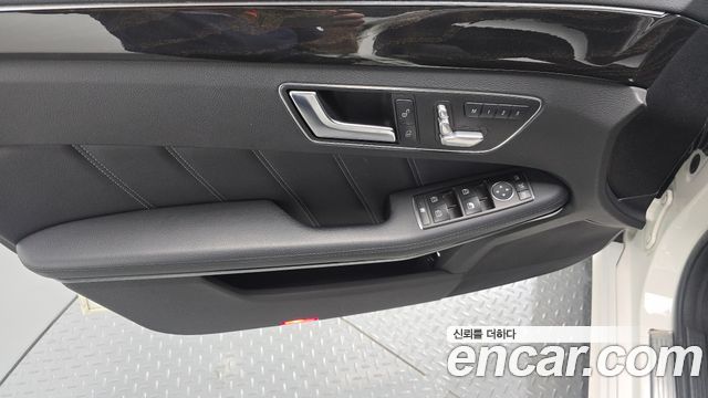 Mercedes-Benz E-Class (W212) E350 4MATIC Avantgarde 2014 — фото 24