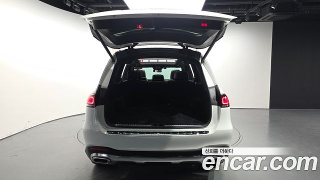 Mercedes-Benz GLS-Class (X167) GLS580 4MATIC 2021 — фото 33