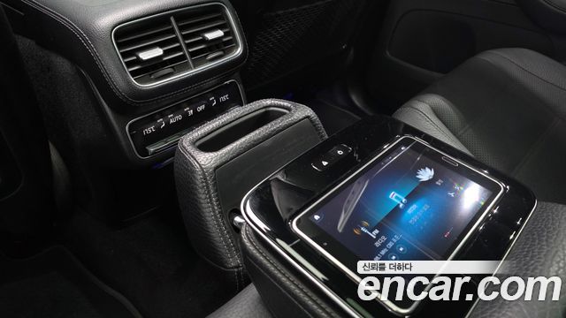Mercedes-Benz GLS-Class (X167) GLS580 4MATIC 2021 — фото 36