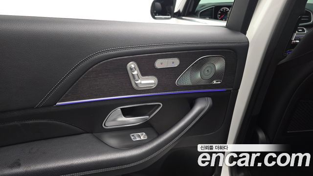 Mercedes-Benz GLS-Class (X167) GLS580 4MATIC 2021 — фото 37