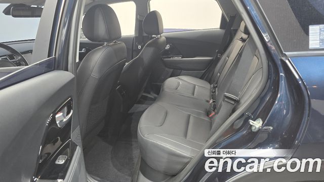 Kia Niro EV Prestige 2021 — фото 11