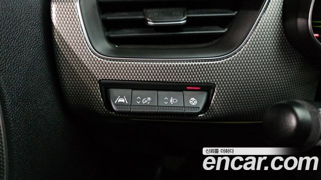 Renault Korea XM3 1.6 GTe Inspire 2024 — фото 19