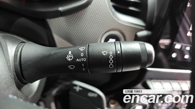 Renault Korea XM3 1.6 GTe Inspire 2024 — фото 32