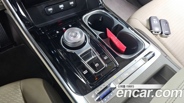 Kia Carnival (IV) Diesel 9-Seater Hi-Limousine Signature 2021 — фото 9