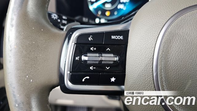 Kia Carnival (IV) Diesel 9-Seater Hi-Limousine Signature 2021 — фото 17