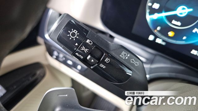 Kia Carnival (IV) Diesel 9-Seater Hi-Limousine Signature 2021 — фото 19