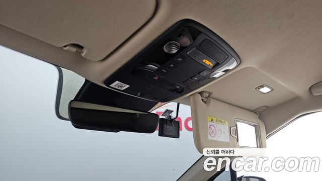 Kia Carnival (IV) Diesel 9-Seater Hi-Limousine Signature 2021 — фото 27