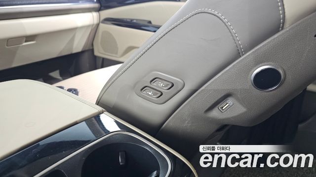 Kia Carnival (IV) Diesel 9-Seater Hi-Limousine Signature 2021 — фото 31