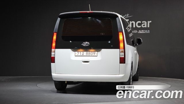 Hyundai Staria Tourer 11-Seater Modern 2022 — фото 4